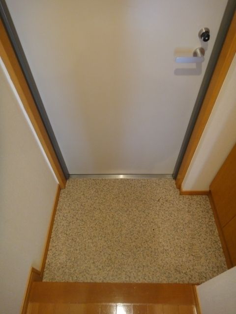 玄関　リビエール宮崎