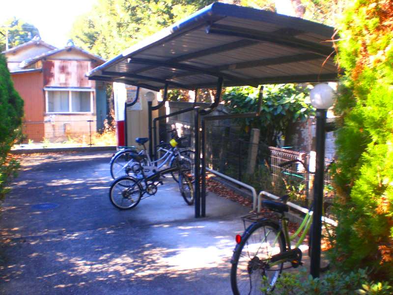 その他　駐輪場付き