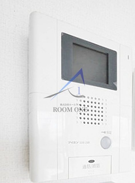 セキュリティ　モニター付きインターホンです。