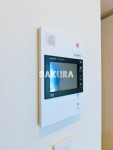 セキュリティ　女性の方でも安心のモニター付きインターフォン♪