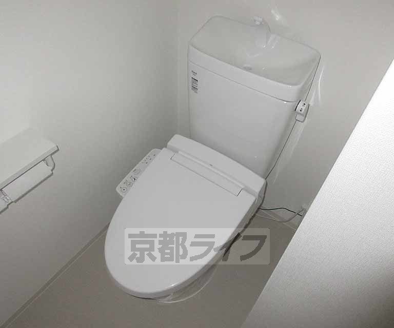 トイレ　ウォシュレットつき！