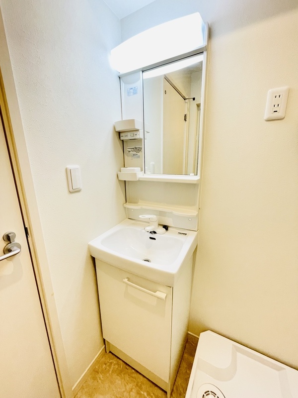 洗面設備　忙しい朝には欠かせない洗面所です♪