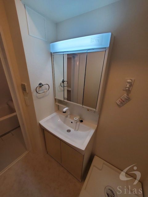 洗面設備　同仕様