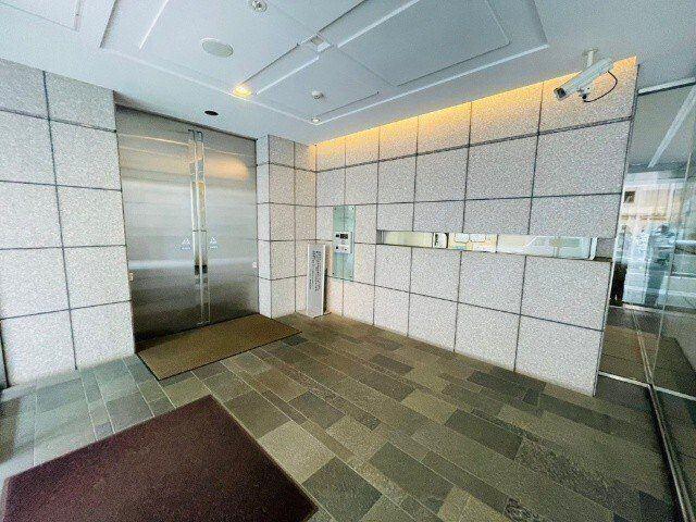 エントランス　分譲タイプです