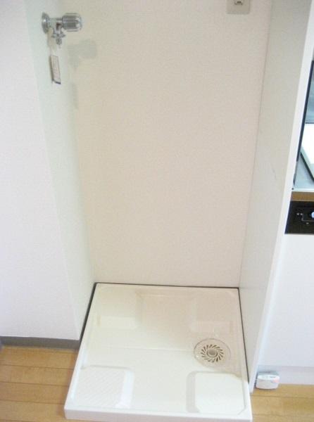 その他設備　防水パン付室内洗濯機置場