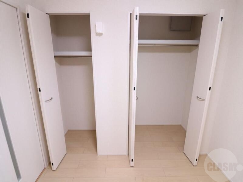 収納　クローゼット