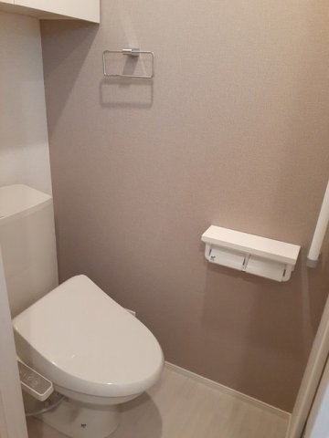 トイレ　ゆったりとした空間のトイレです