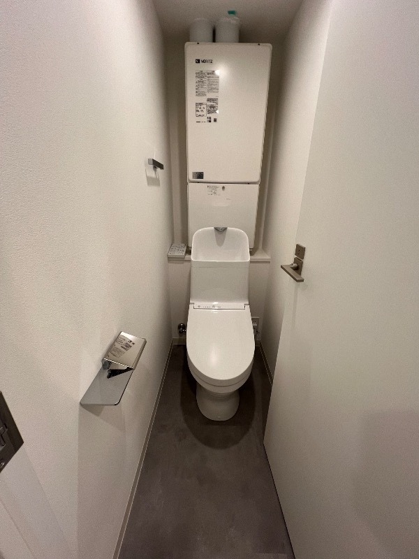 トイレ　トイレ