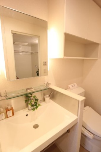 洗面設備　☆清潔感のあるトイレ☆