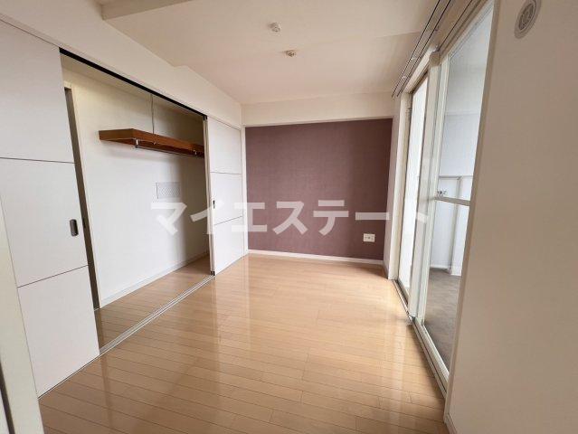 居室・リビング　別部屋写真使用