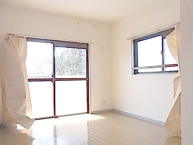 その他部屋・スペース　★2面採光　南向き　洋室6.5帖★