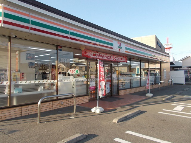 コンビニ　セブンイレブン郡中店（コンビニ）まで450m