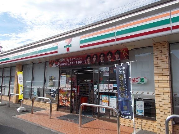 コンビニ　セブンイレブン松山椿参道店様（コンビニ）まで500m