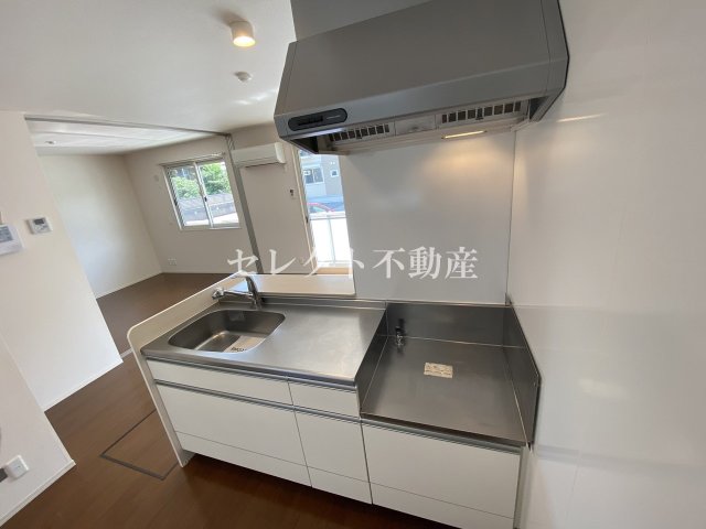 キッチン　【ライジングサン西宮 A棟】ライジングサン西宮A棟105