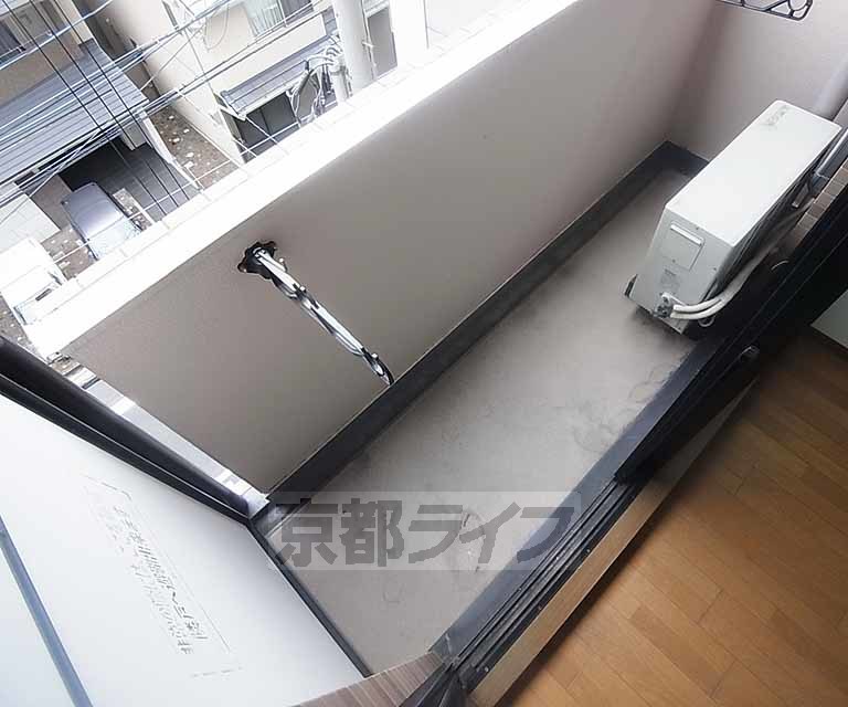 バルコニー　バルコニー部分です。