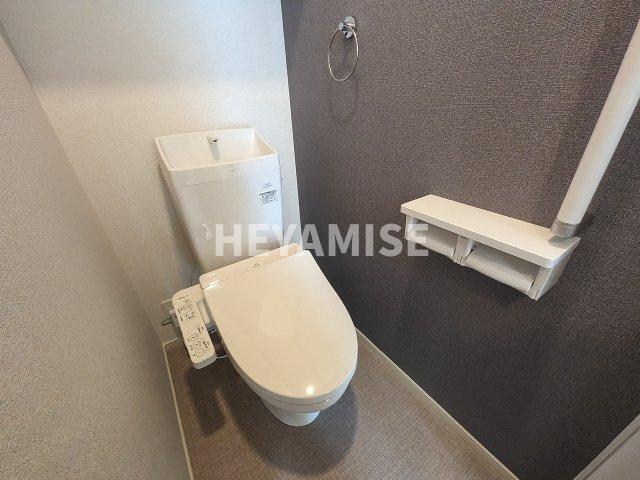 トイレ　※室内画像は類似物件のもの