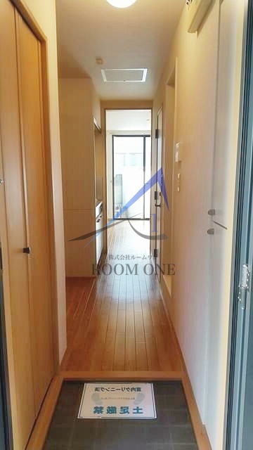 玄関　玄関です。