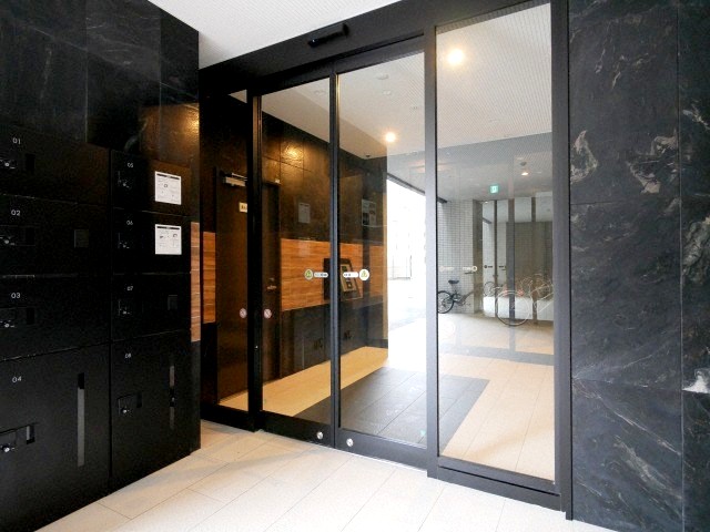 エントランス　☆オートロック付き☆