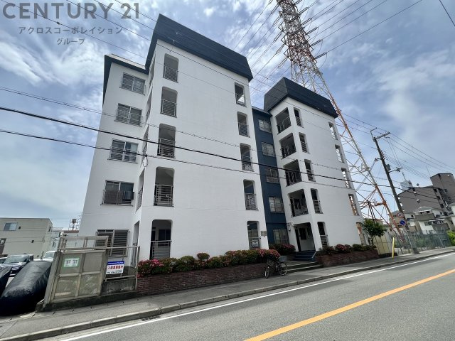 建物外観　敷地内駐車場あり！