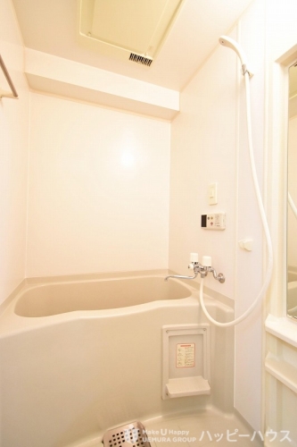 バス・シャワールーム　※参考写真（別部屋の写真の為、内装が異なる場合がございます。