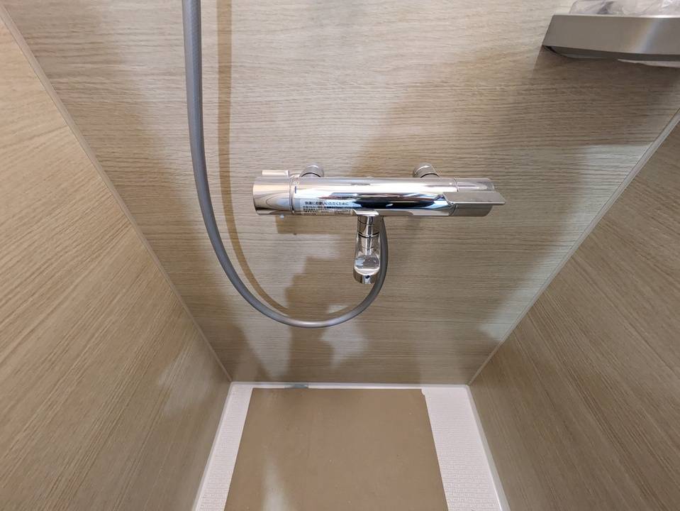 バス・シャワールーム　浴室サーモ