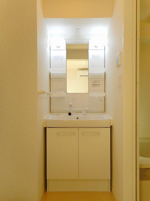 洗面設備　洗面所