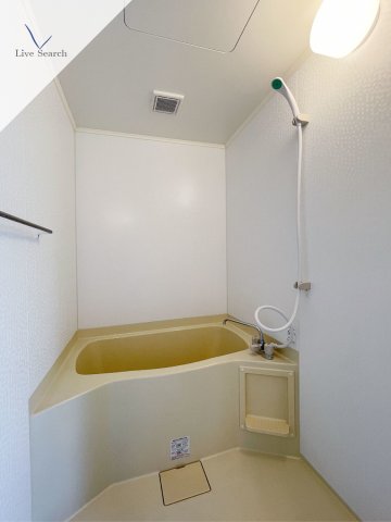 バス・シャワールーム　お風呂で日々の疲れを落としましょう