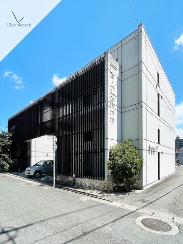 建物外観　落ち着いた雰囲気の外観です