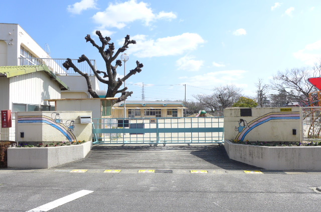 幼稚園・保育園　和泉保育園（幼稚園・保育園）まで165m