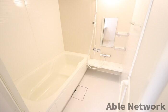 バス・シャワールーム　一坪風呂