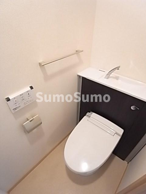 トイレ　シンプルで使いやすいトイレです