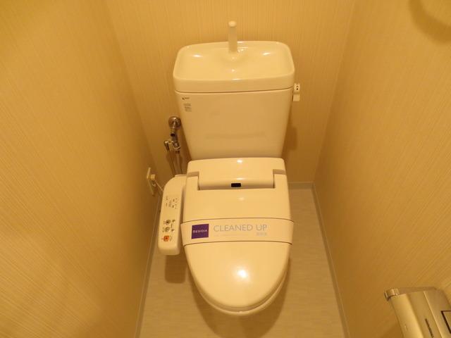 トイレ　別部屋参考写真