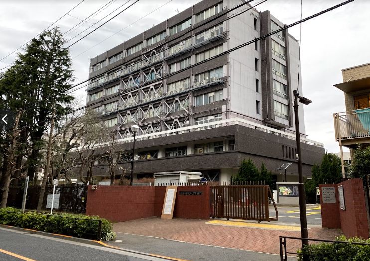 大学・短大　国立お茶の水女子大学（大学・短大）まで894m