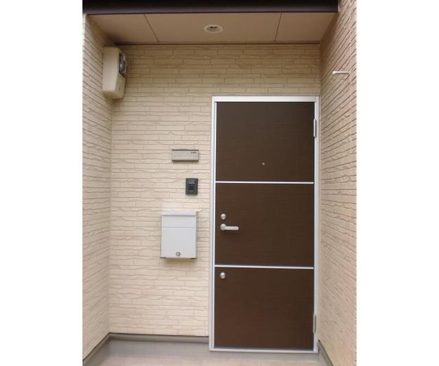 玄関　※同物件別号室（イメージ）