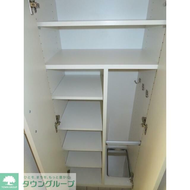 玄関　※別号室参考写真です※