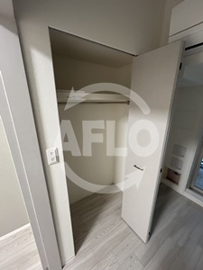 収納　エスリードレジデンス大阪谷町ザ・マークス　クローゼット