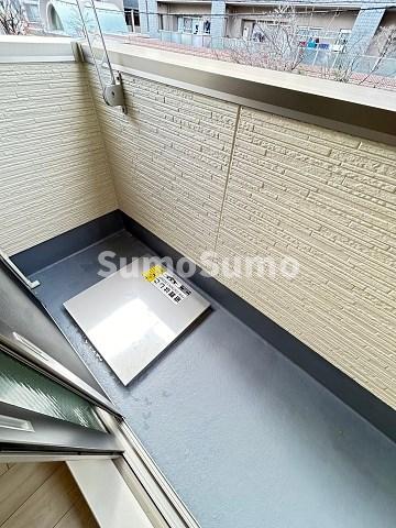 バルコニー　外からの目が気にならないバルコニーで洗濯物が干せます