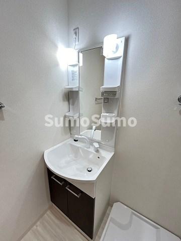 洗面設備　広い洗面スペース