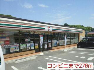 コンビニ　セブンイレブン佐世保重尾町店（コンビニ）まで163m