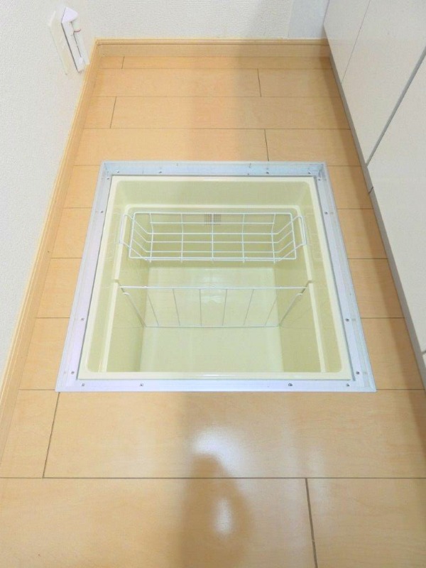 収納　図面と現状に相違がある場合には現状を優先