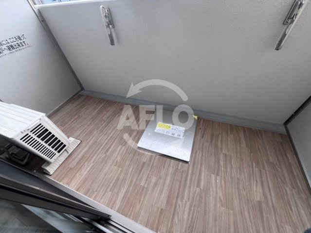 バルコニー　エスリードレジデンス大阪ザ・クラス　バルコニー