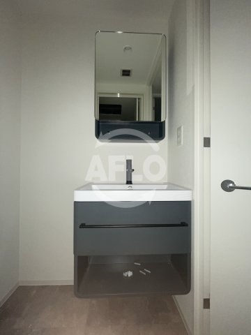 洗面設備　セレニテ難波ミラク弐番館　洗面所