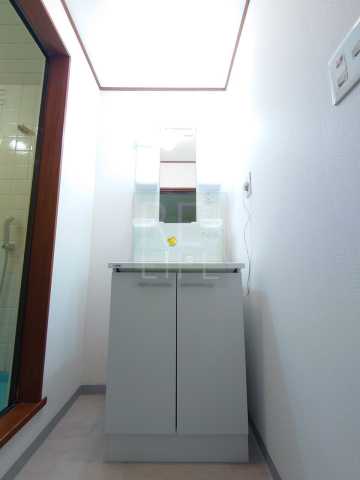 洗面設備　クラウンハイツ 302