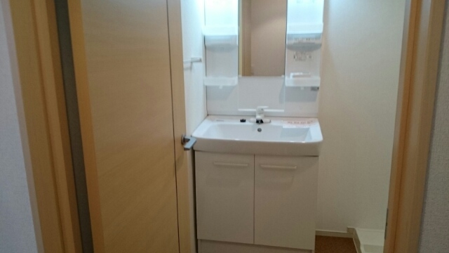 洗面設備　洗面化粧台