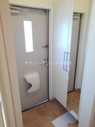 玄関　★オンライン内見対応可能★来店不要★タウンハウジング大和店★