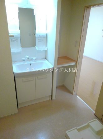洗面設備　別部屋参考写真