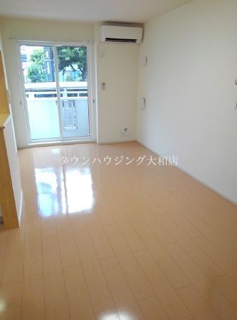 居室・リビング　別部屋参考写真