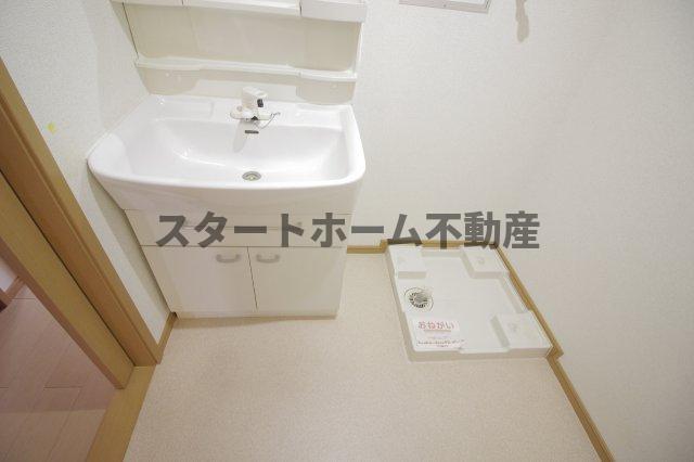 洗面設備　忙しい朝には欠かせない洗面所です