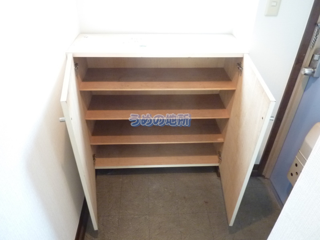 収納　靴箱