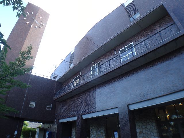 図書館　甲南大学図書館（図書館）まで976m